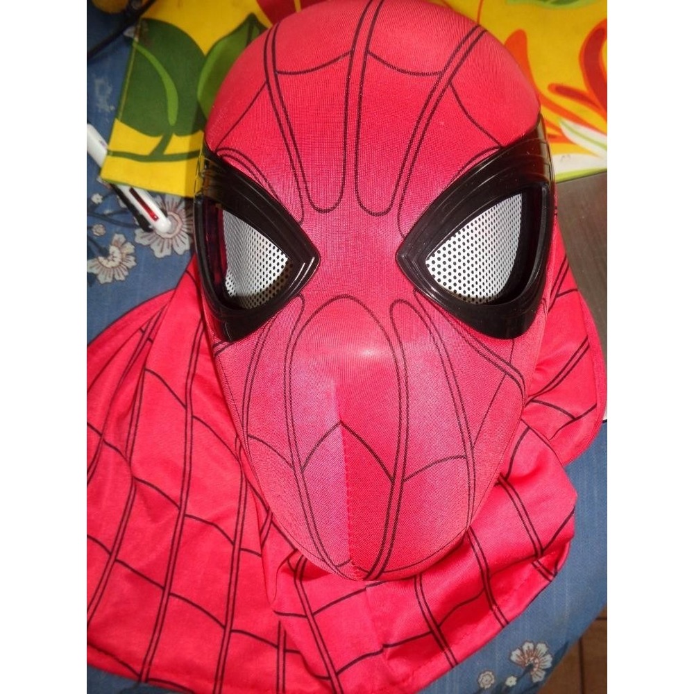 Marvel Amazing Spider-Man Face Mask Blinking Eyes Costume